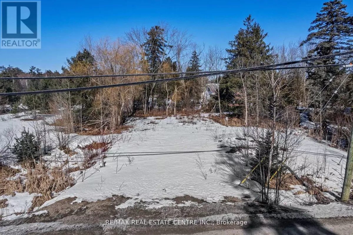 Severn (washago), ON L0K2B0,8299 COUNTY ROAD 169