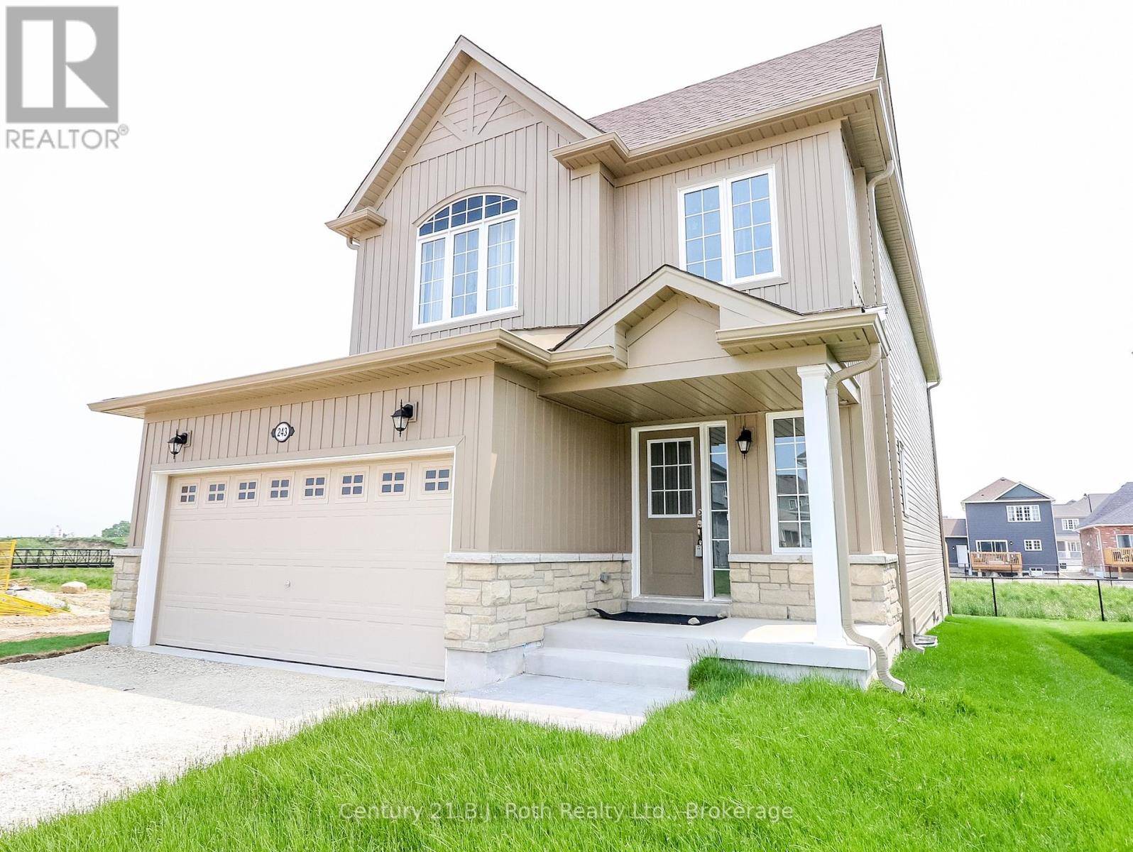 243 MCKENZIE DRIVE, Clearview (stayner), ON L0M1S0