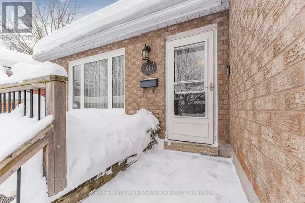 Barrie (letitia Heights), ON L4N6K5,36 ENGEL CRESCENT