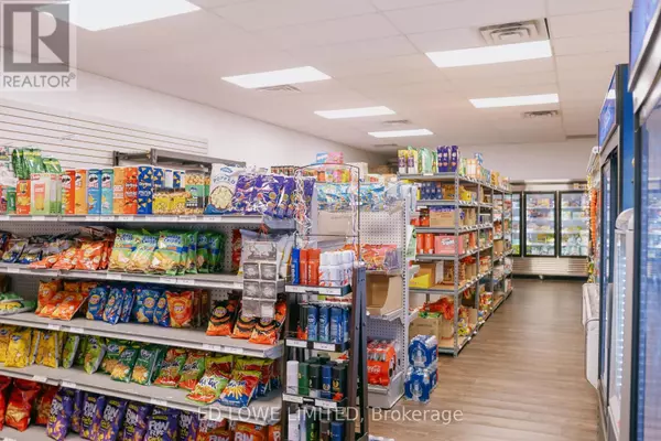 Barrie (cundles East), ON L4M6L5,221 Cundles RD East #4