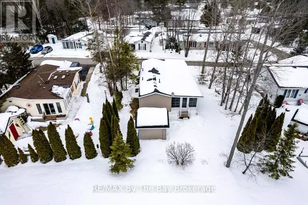 Wasaga Beach, ON L9Z1X7,60 TOPAZ STREET