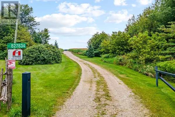 Clearview, ON L0M1G0,827834 MULMUR-NOTTAWASAGA