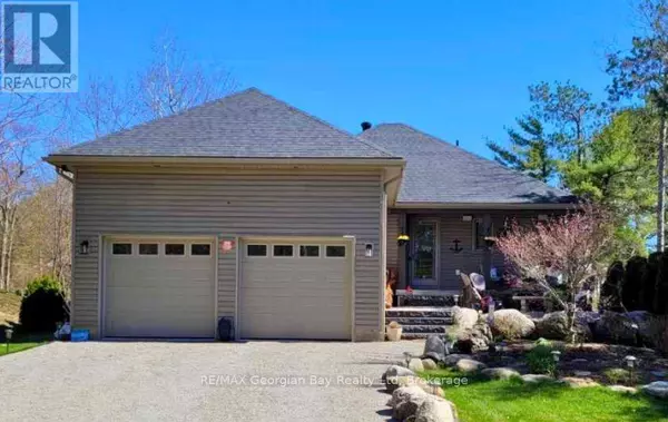 15 RUE DE PARC, Tiny, ON L9M0H4