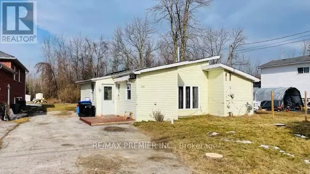 Wasaga Beach, ON L9Z2X9,26 GEORGE AVENUE