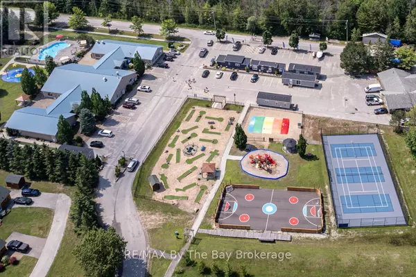 Wasaga Beach, ON L9Z1X7,85 Theme Park DR #G4