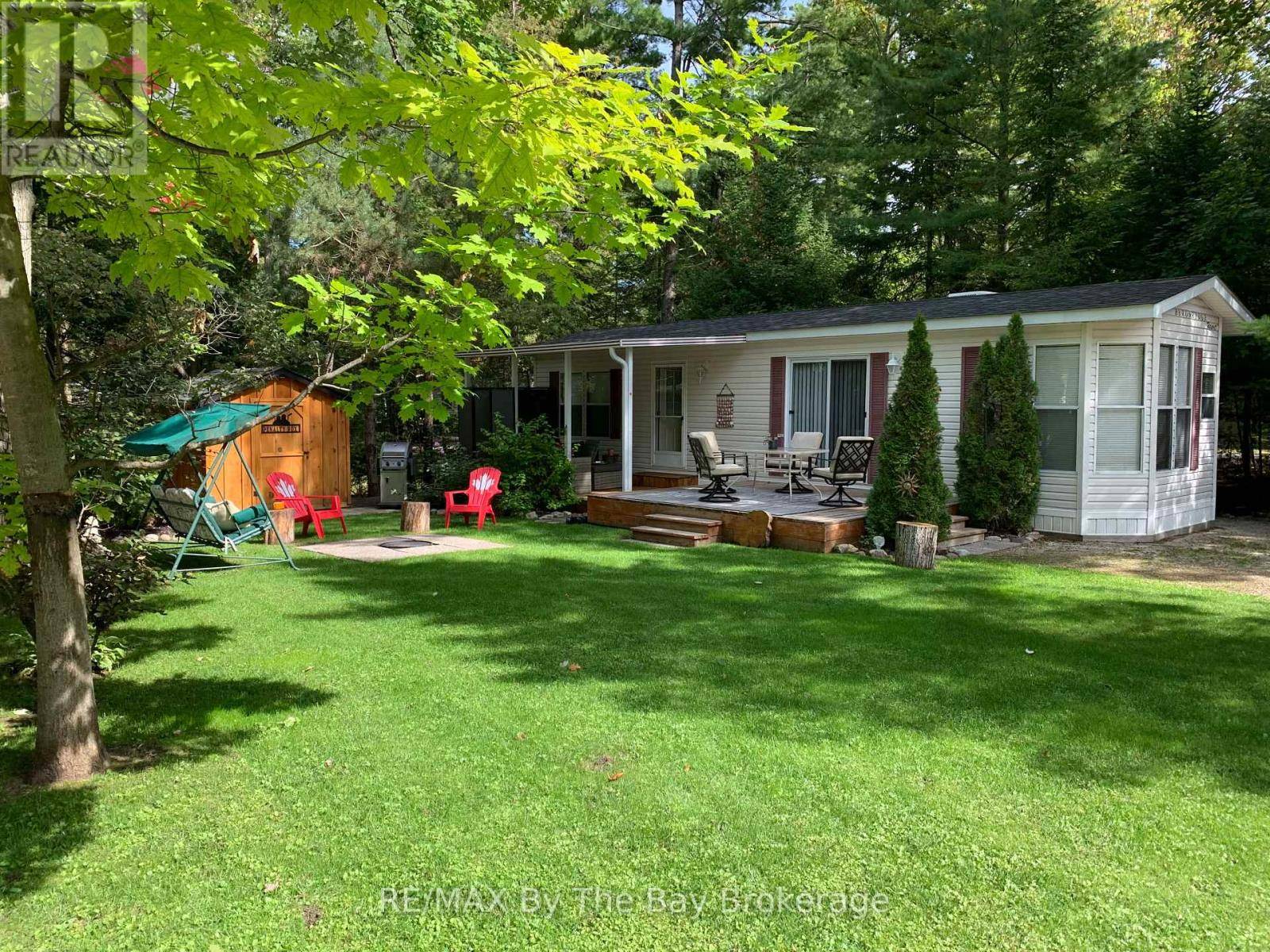 85 Theme Park DR #G4, Wasaga Beach, ON L9Z1X7