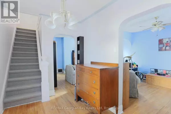 Penetanguishene, ON L9M1L5,23 MARIA STREET