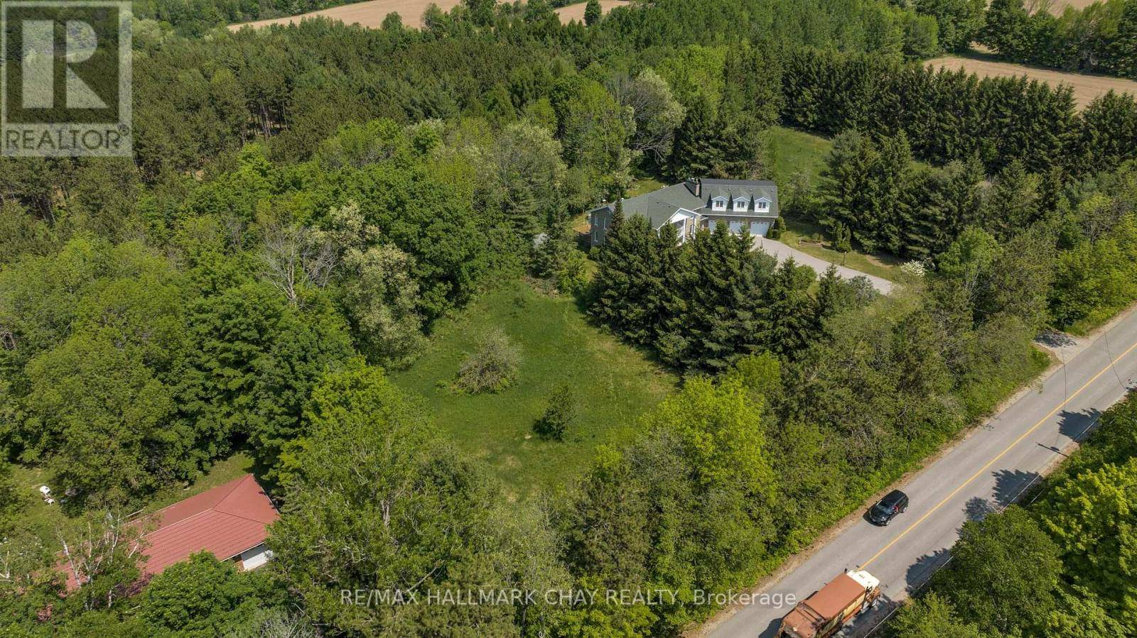 Oro-medonte (moonstone), ON L0L1V0,712 Mt St Louis RD West #Part 1