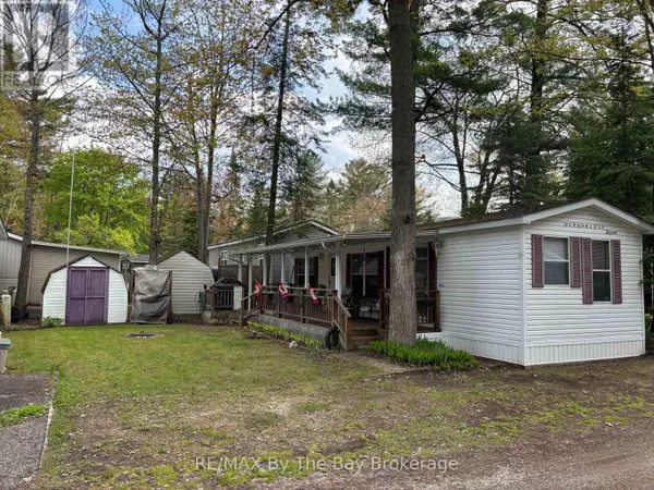 85 Theme Park DR #153, Wasaga Beach, ON L9Z1X7