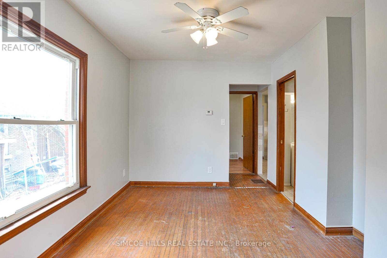 Orillia, ON L3V5Y8,113 DOUGLAS STREET