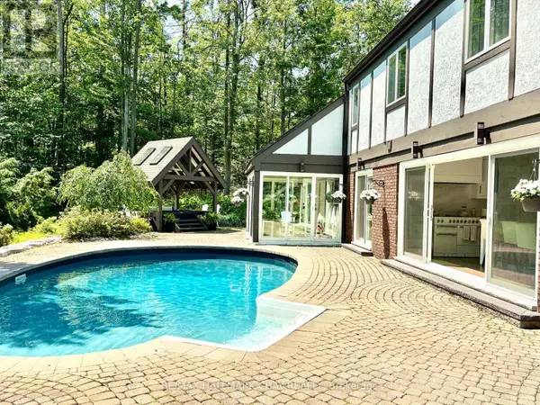 Springwater (midhurst), ON L9X0L3,11 PARK TRAIL