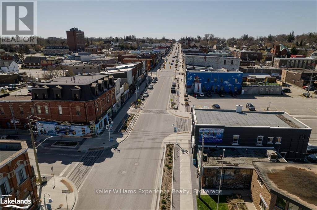 Midland, ON L4R3L9,212 King ST #8
