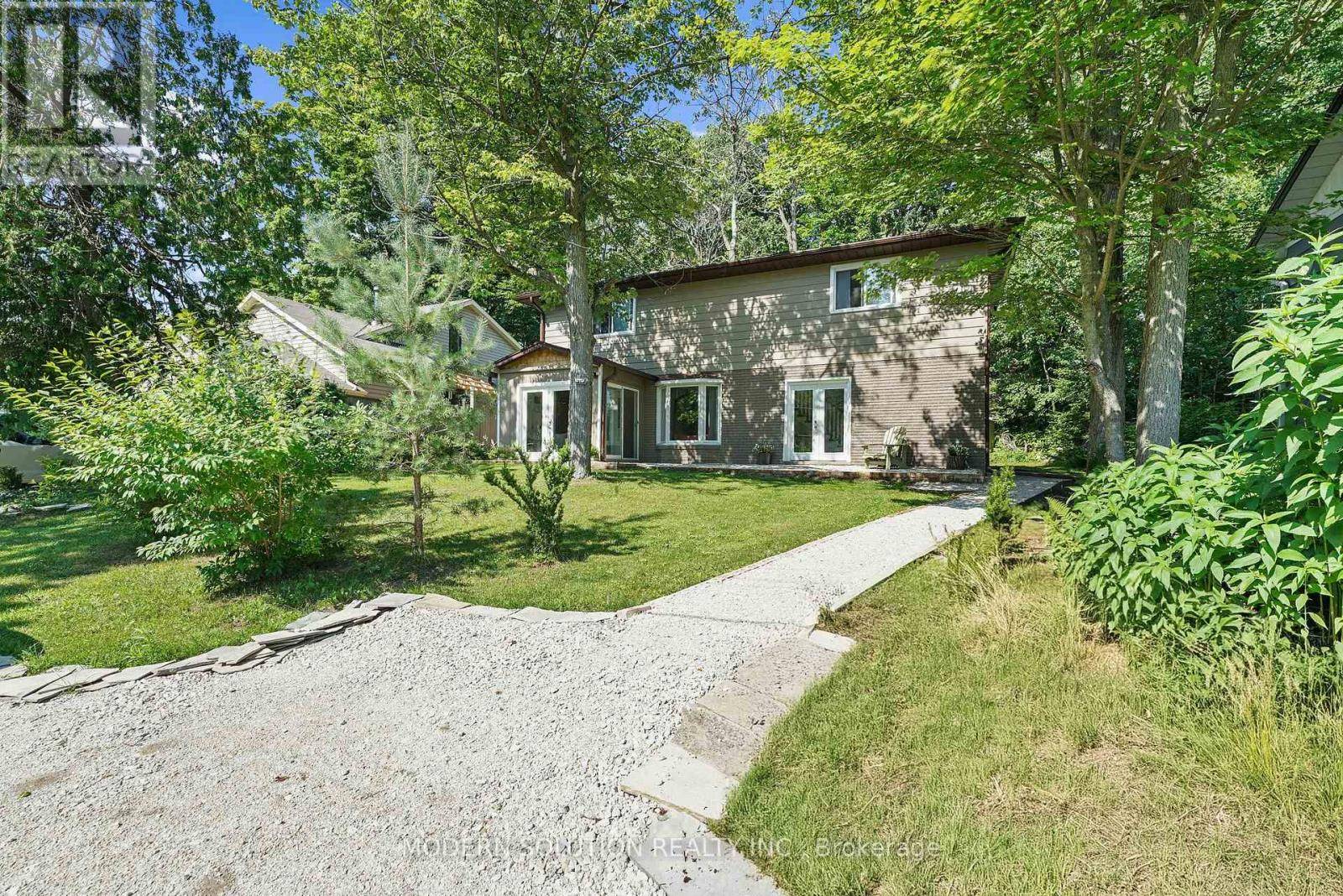 23 ELIZABETH AVENUE, Tiny, ON L0L1P1