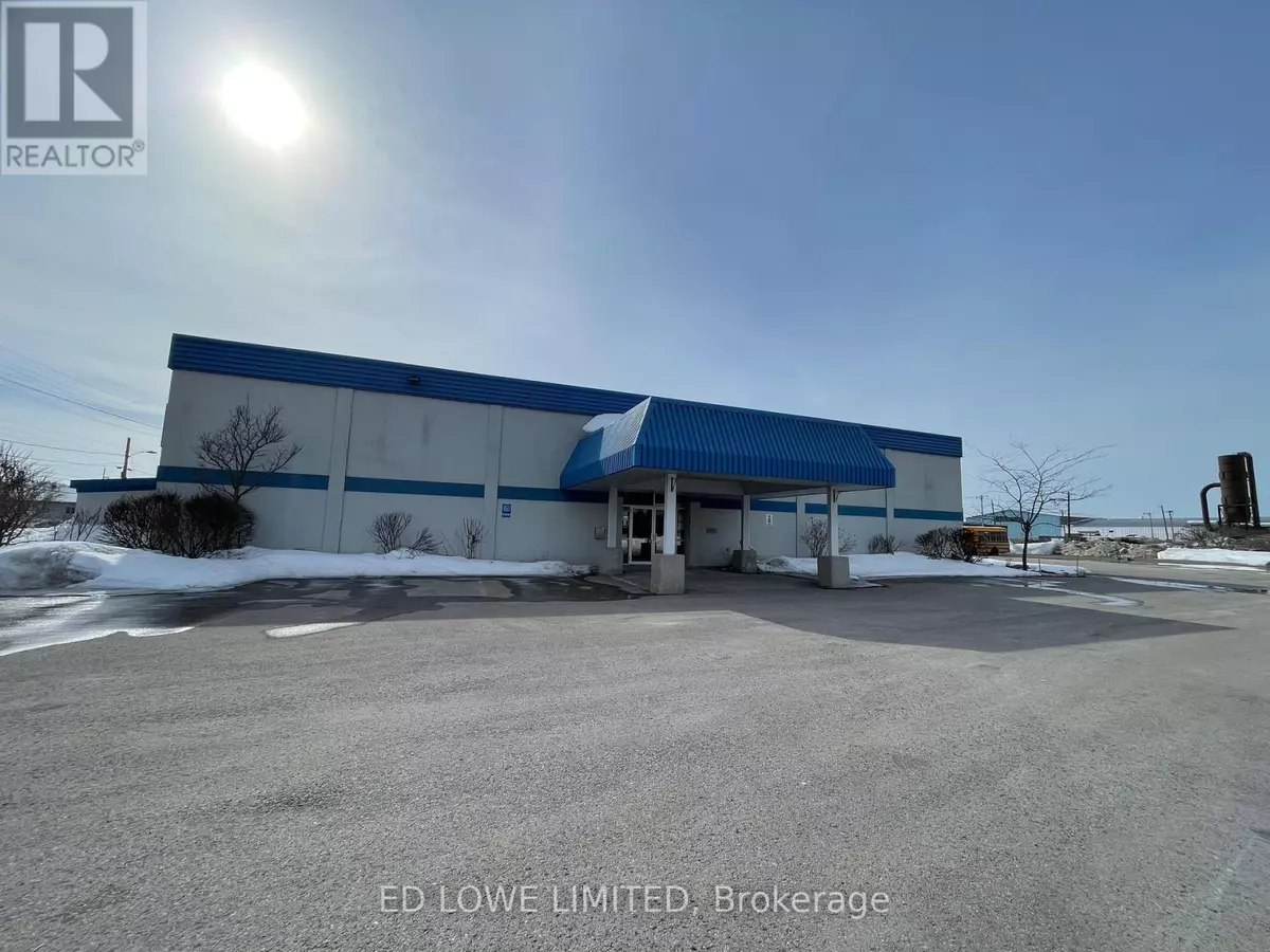 Orillia, ON L3V1L1,24 James ST East #2nd floor