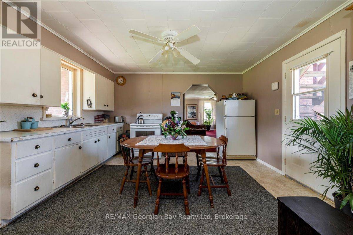 Tiny, ON L4R0E3,579 MARSHALL ROAD