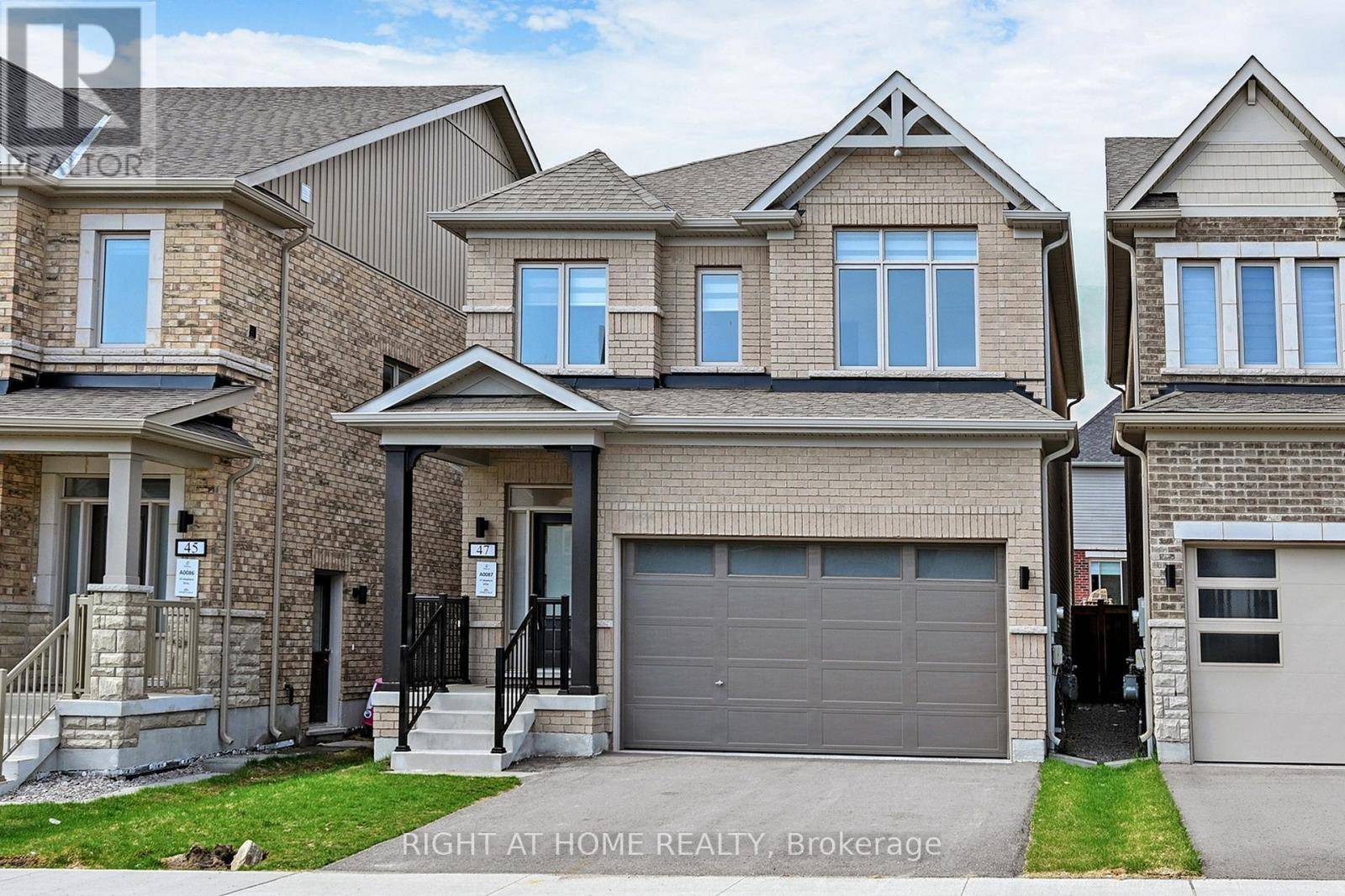Barrie, ON L9J0K4,47 SHEPHERD DRIVE