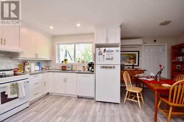 Orillia, ON L3V3B5,246 MISSISSAUGA STREET W