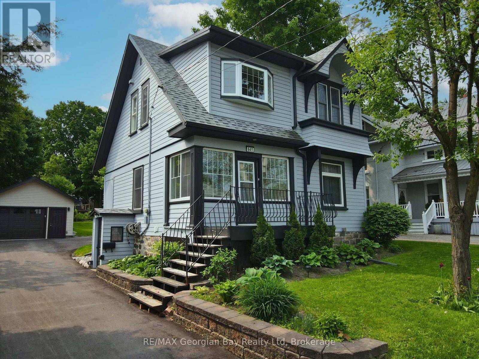 641 BAY STREET, Midland, ON L4R1L8