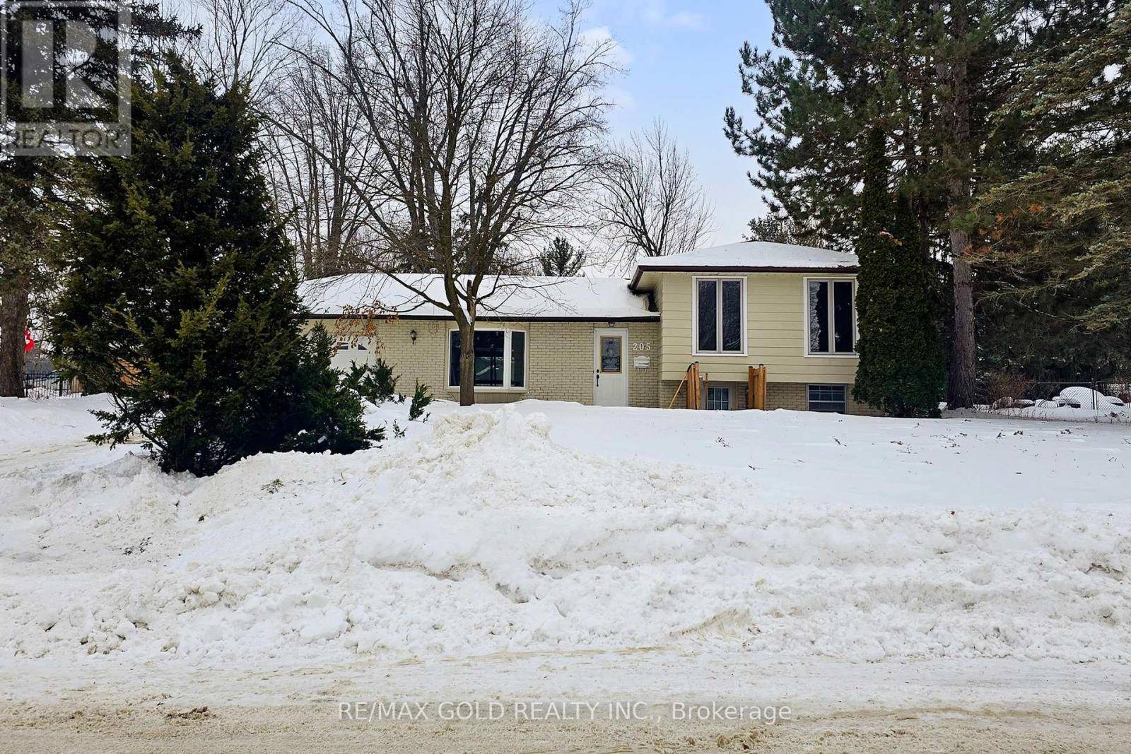 Barrie (bayshore), ON L4N4A5,205 CHERRY COURT