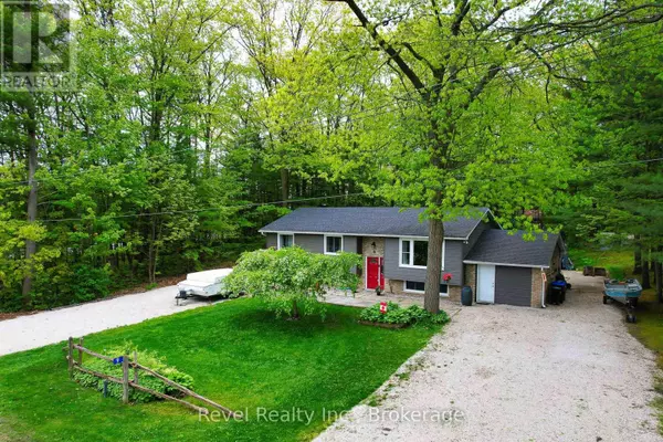 9 FREDERICK DRIVE, Wasaga Beach, ON L9Z1P9