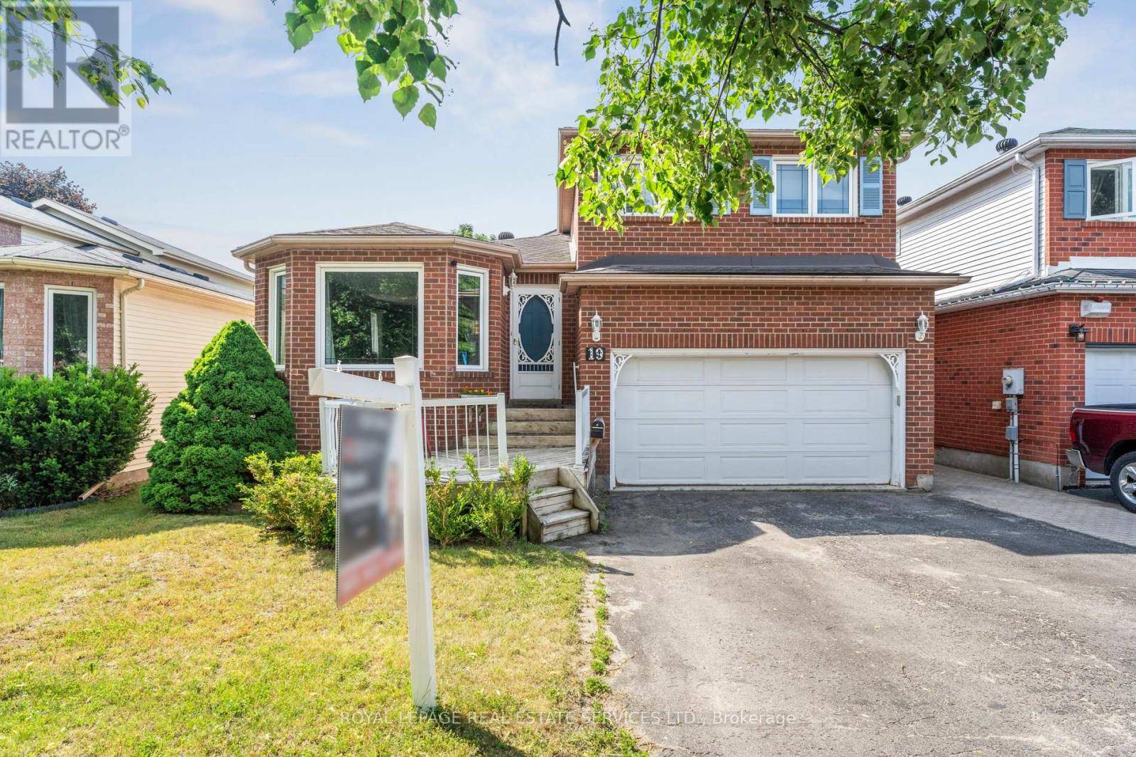 Barrie (letitia Heights), ON L4N6K5,19 ENGEL CRESCENT