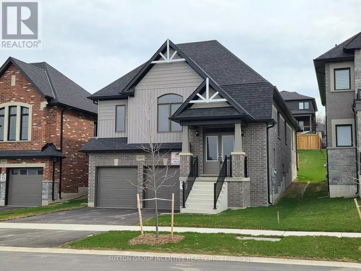 Orillia, ON L3V8M8,2968 MONARCH DRIVE