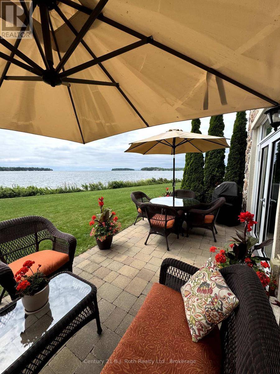 90 Orchard Point RD #LS04, Orillia, ON L3V8K4