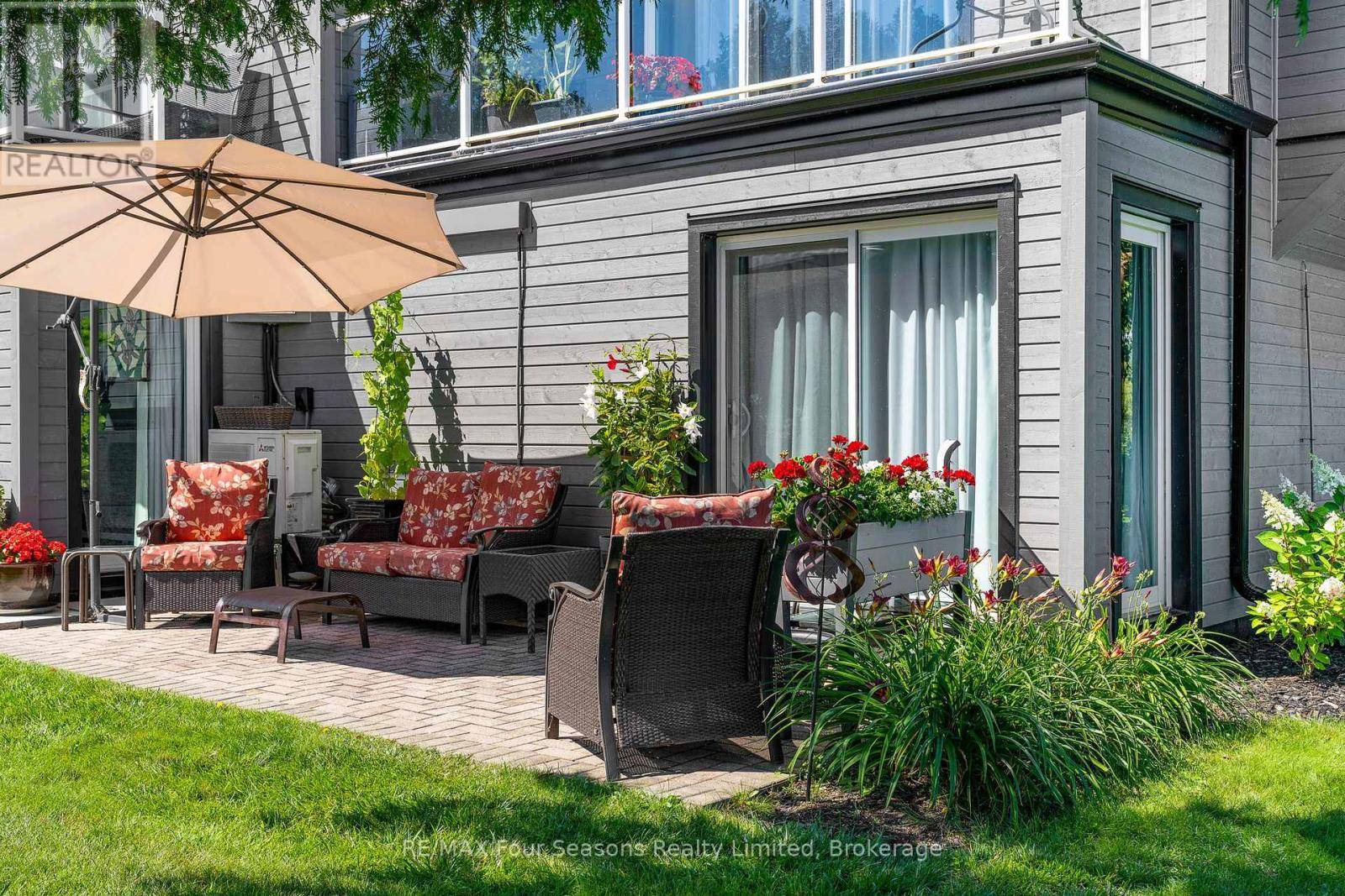Collingwood, ON L9Y5B7,44 Trott BLVD #18