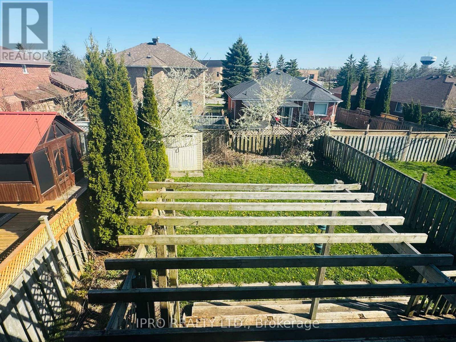 Barrie (northwest), ON L4N7C4,43 DELANEY CRESCENT