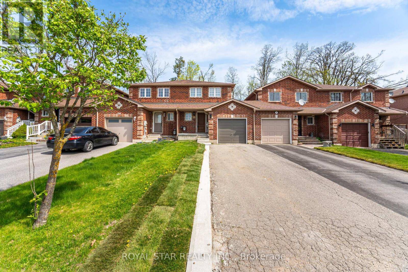 Barrie (georgian Drive), ON L4M7B2,340 DUNSMORE LANE