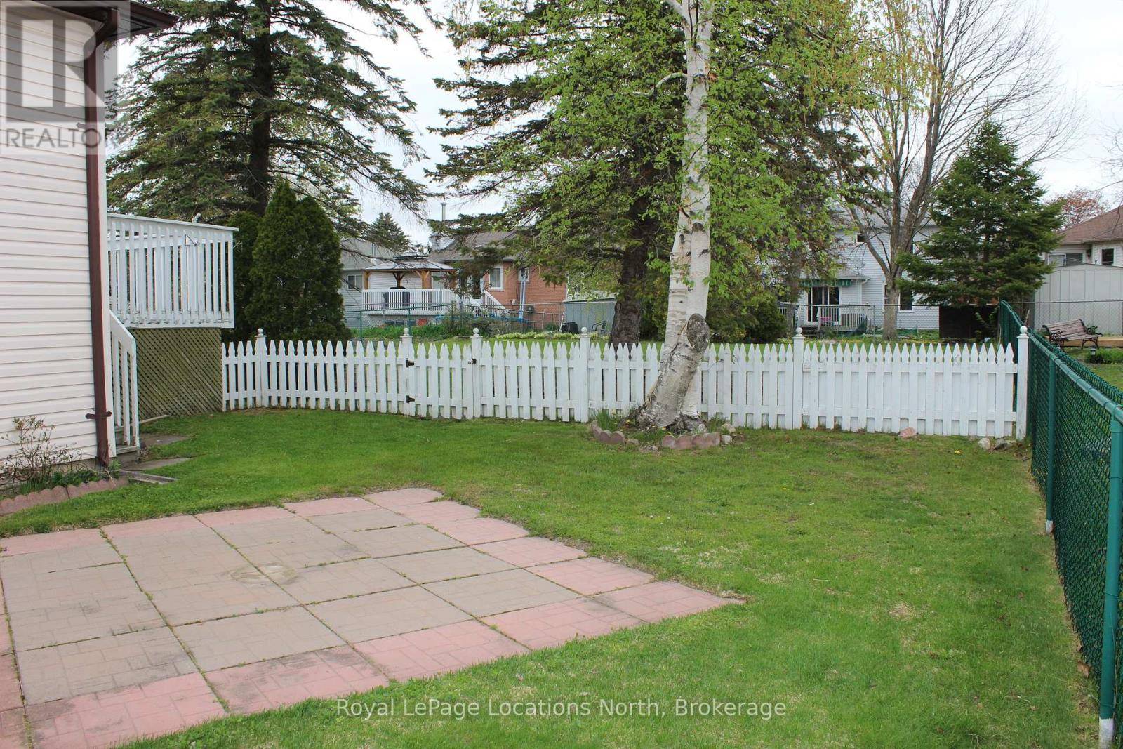 Wasaga Beach, ON L9Z1C6,21 LANGEVIN DRIVE