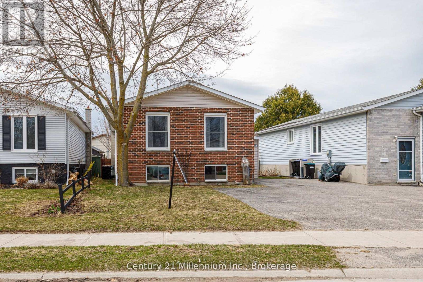 Collingwood, ON L9Y4S2,64 TELFER ROAD