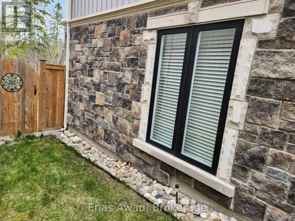 Wasaga Beach, ON L9Z0H5,121 ALLEGRA DRIVE