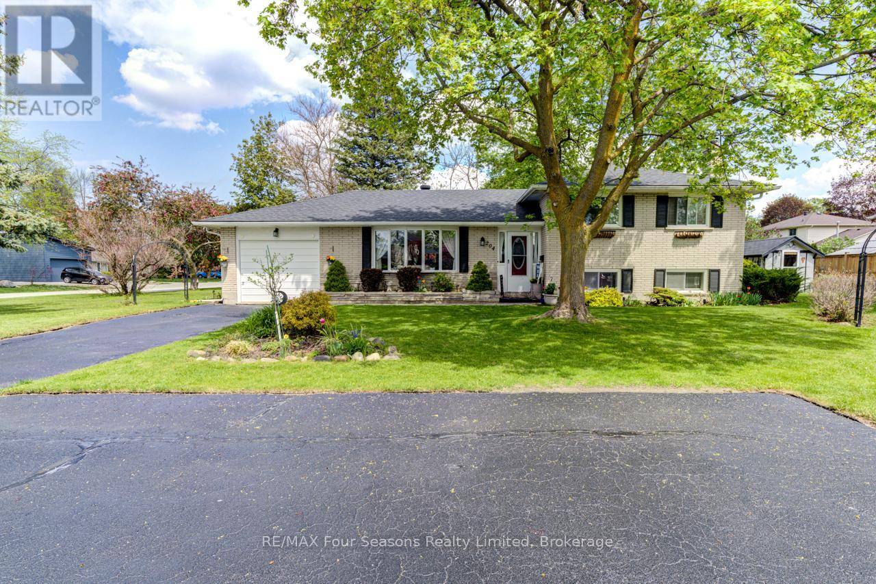 204 BRYAN COURT, Collingwood, ON L9Y5J4