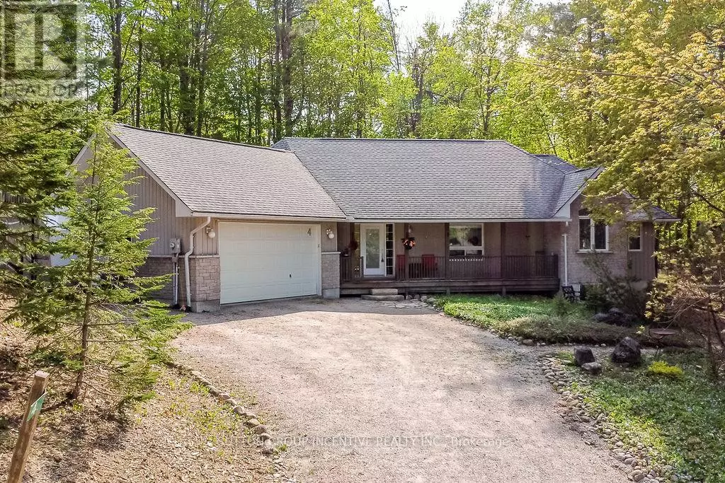 Oro-medonte (horseshoe Valley), ON L4M4Y8,4 COUNTRY CLUB LANE