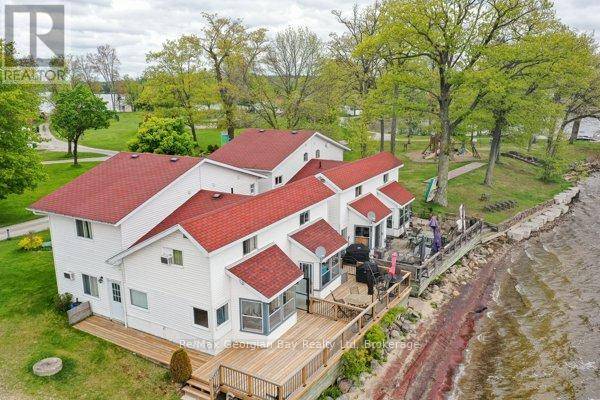 Severn, ON P0E1N0,BEACH CHALET #3 - 1230 GRANDVIEW LODGE ROAD