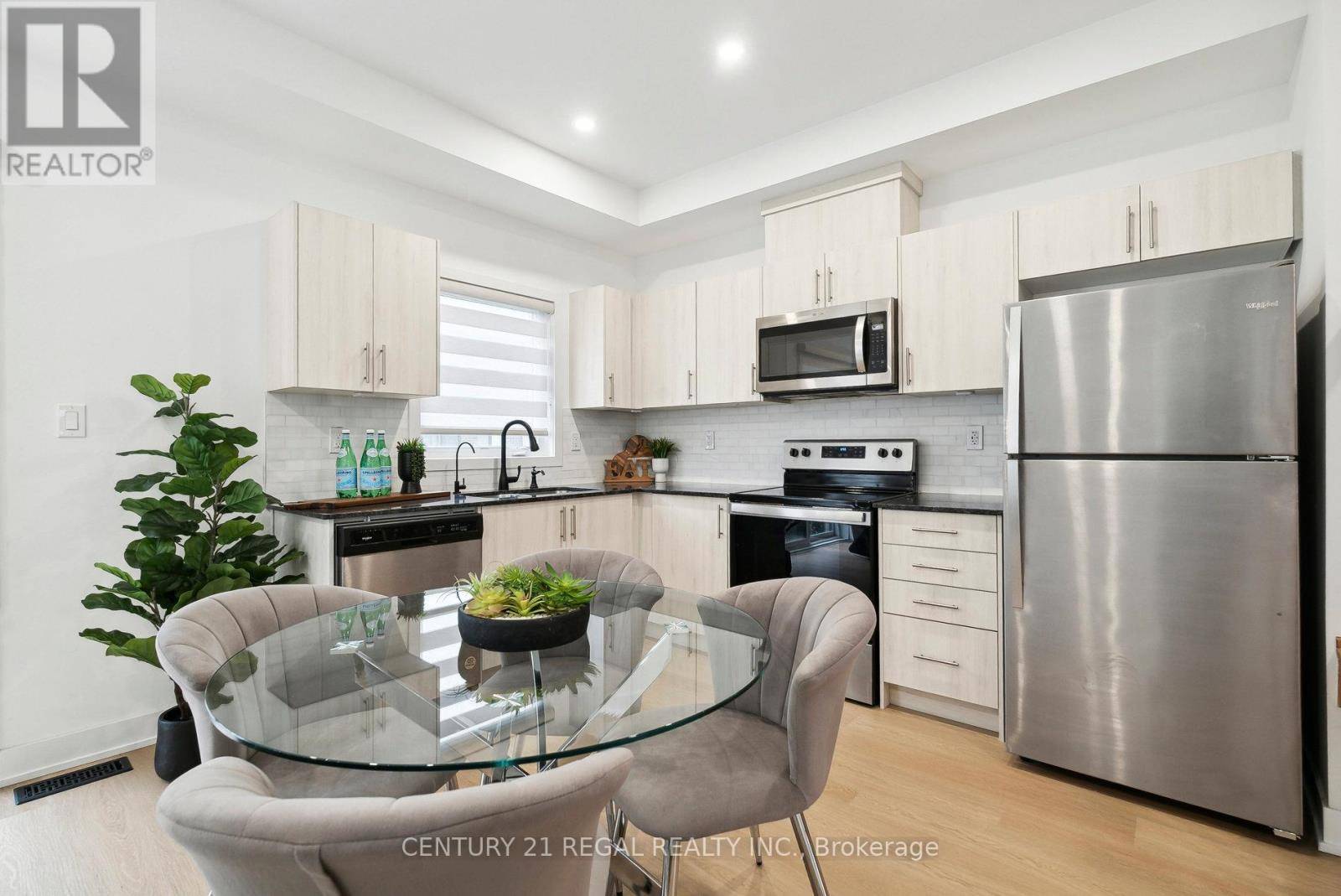Barrie, ON L9J0C2,24 WHEATFIELD ROAD