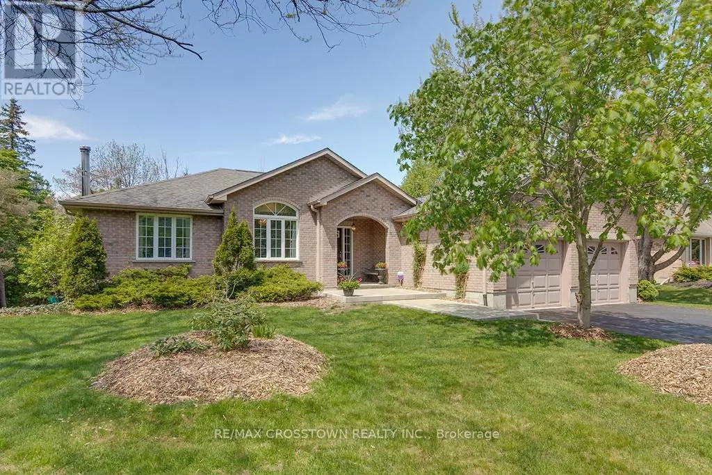 Springwater (snow Valley), ON L9X0G9,28 NICHOLSON CRESCENT