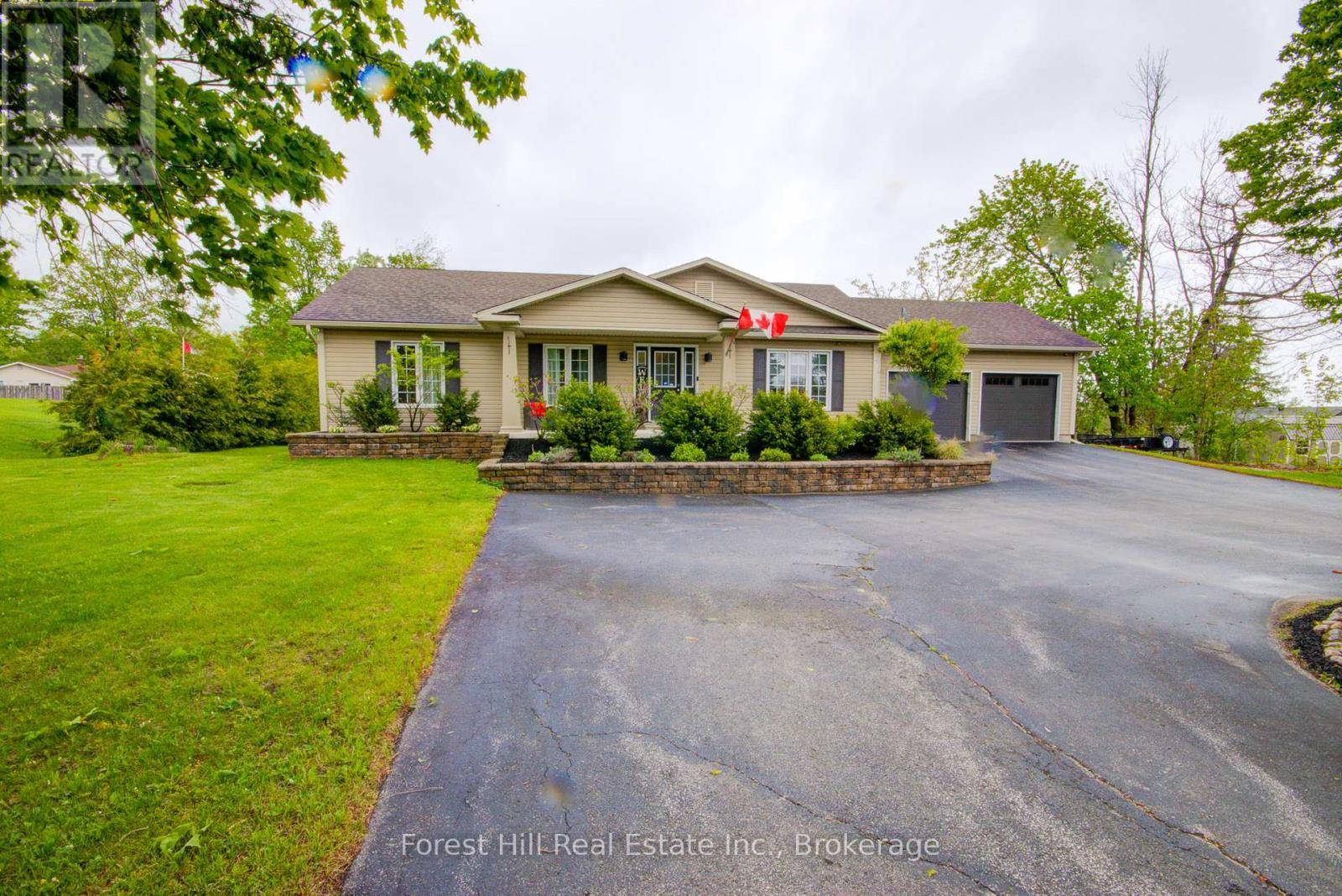 Oro-medonte, ON L0L1T0,27 GREENGABLES DRIVE
