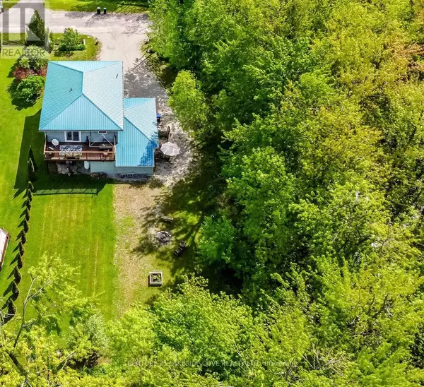 Ramara, ON L3V6H7,3976 WOODLAND DRIVE