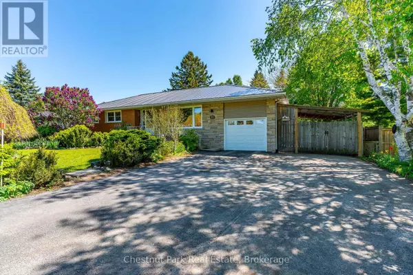 Collingwood, ON L9Y0G3,31 SAUNDERS STREET