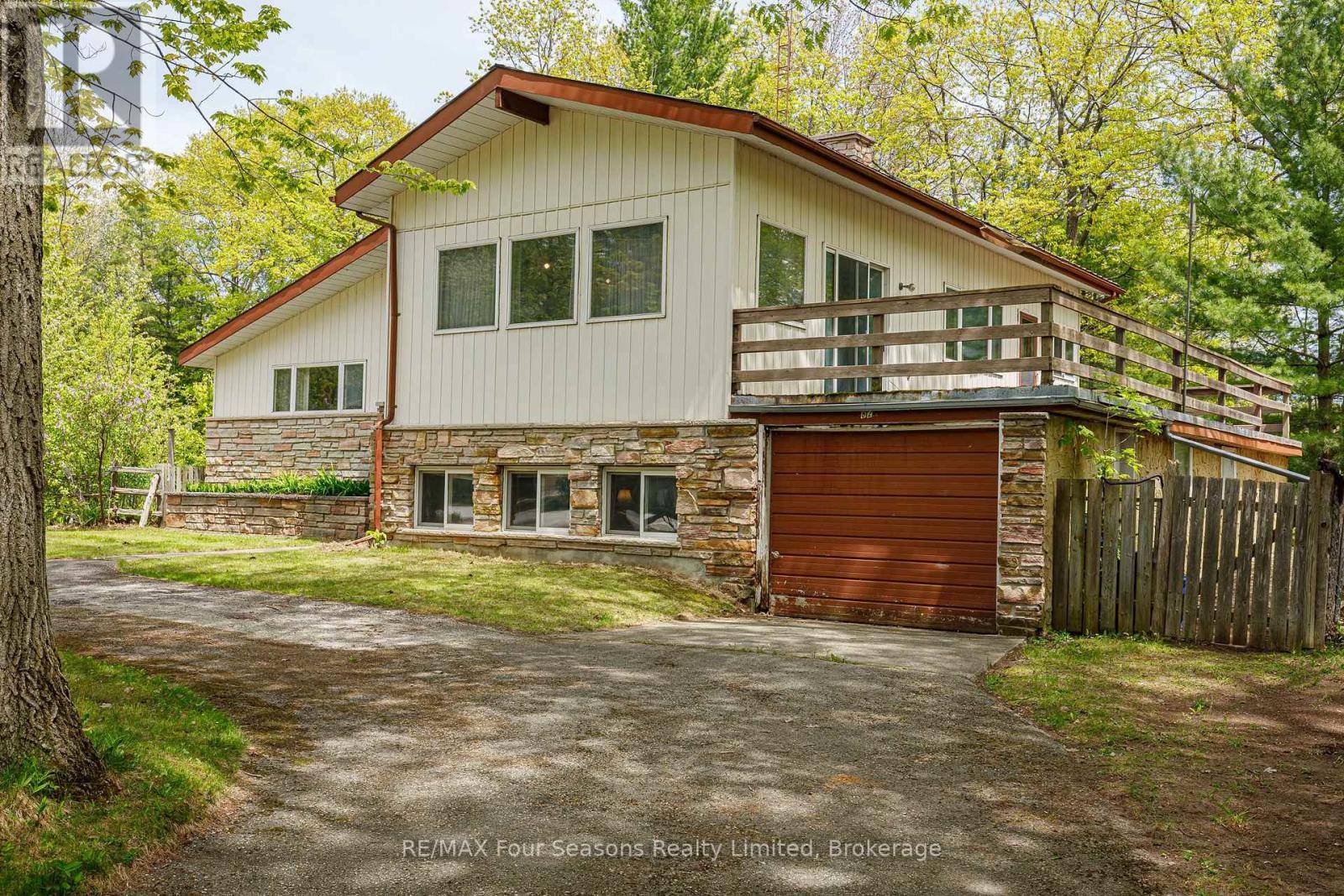 828 OXBOW PARK DRIVE, Wasaga Beach, ON L9Z2V1