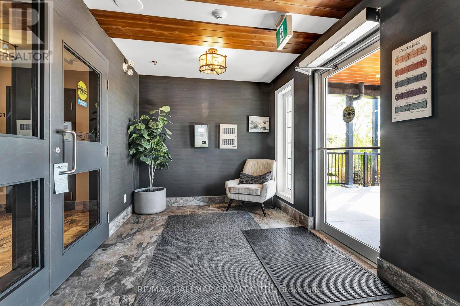 Barrie, ON L9J0J6,54 Koda ST #201