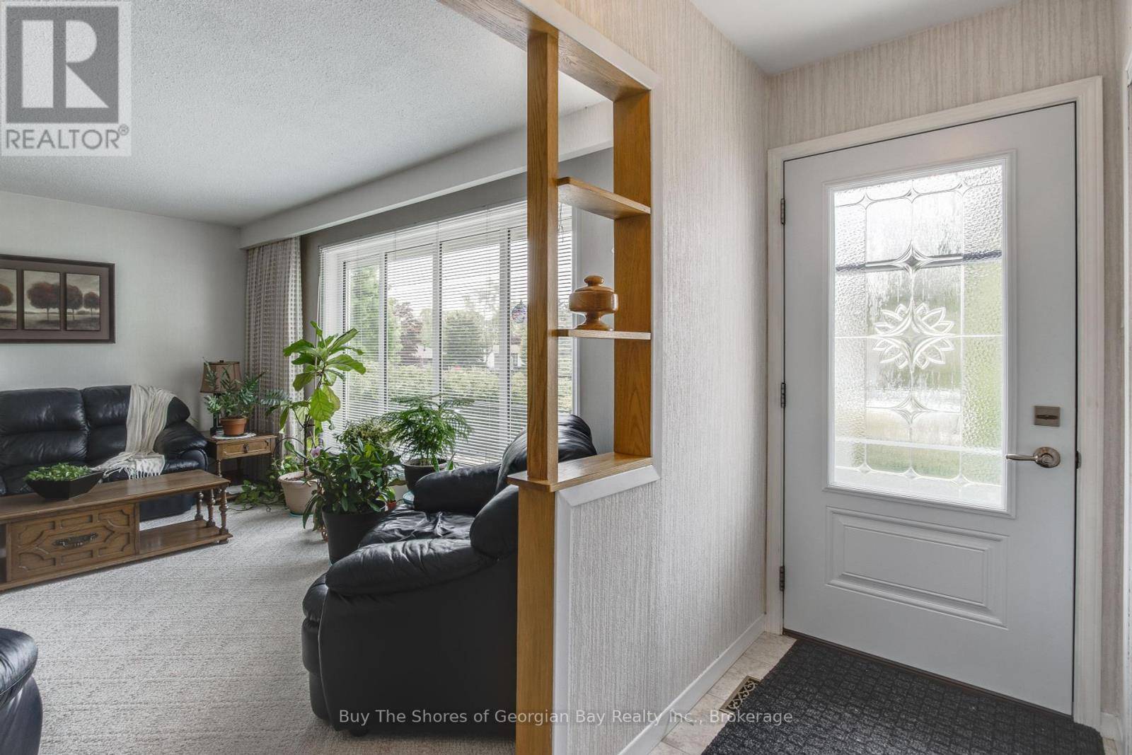 Midland, ON L4R4M2,306 CEDAR STREET
