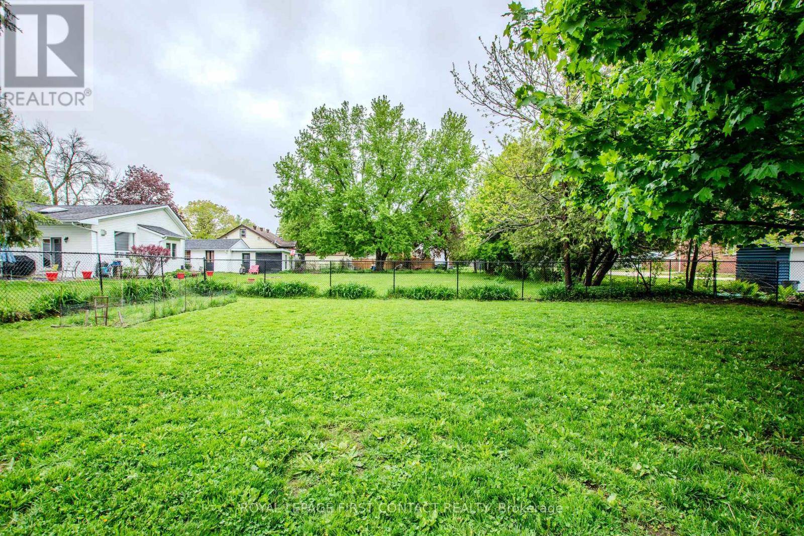 Clearview (stayner), ON L0M1S0,224 WILLIAM STREET