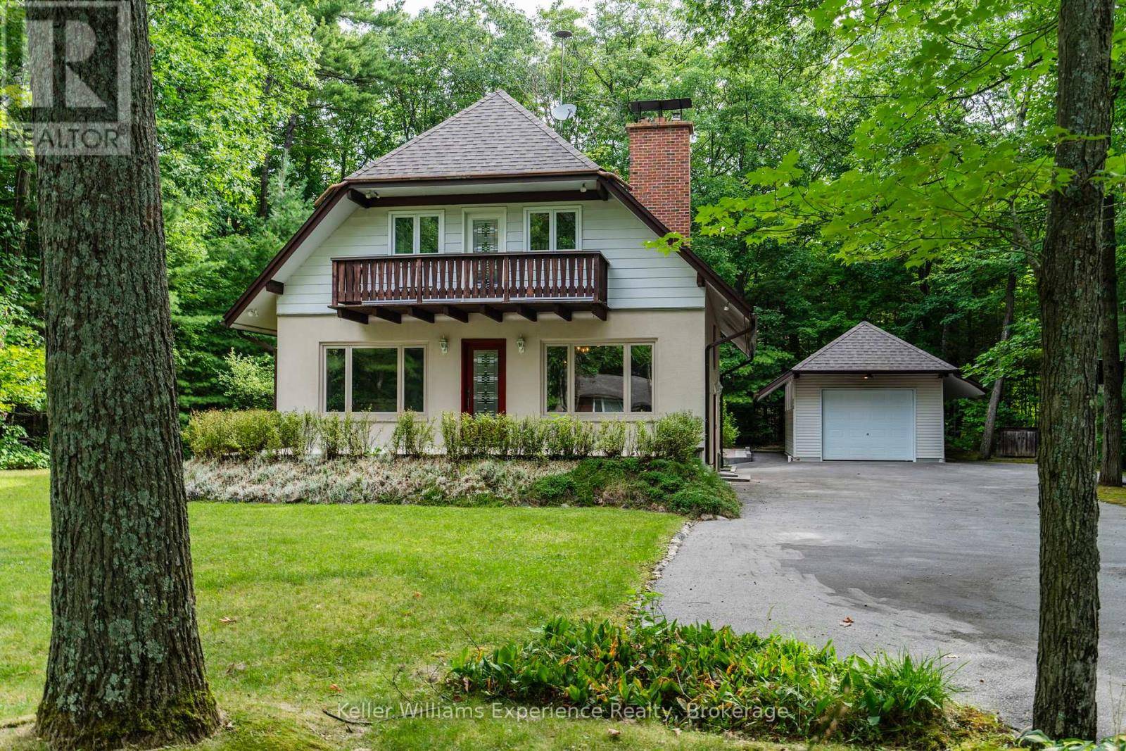 9 BOURGEOIS COURT, Tiny, ON L9M0H3