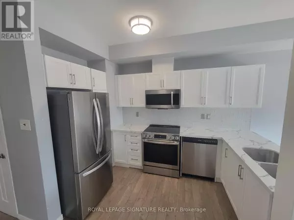 Barrie (east Bayfield), ON L4M0G2,175 Stanley ST #51