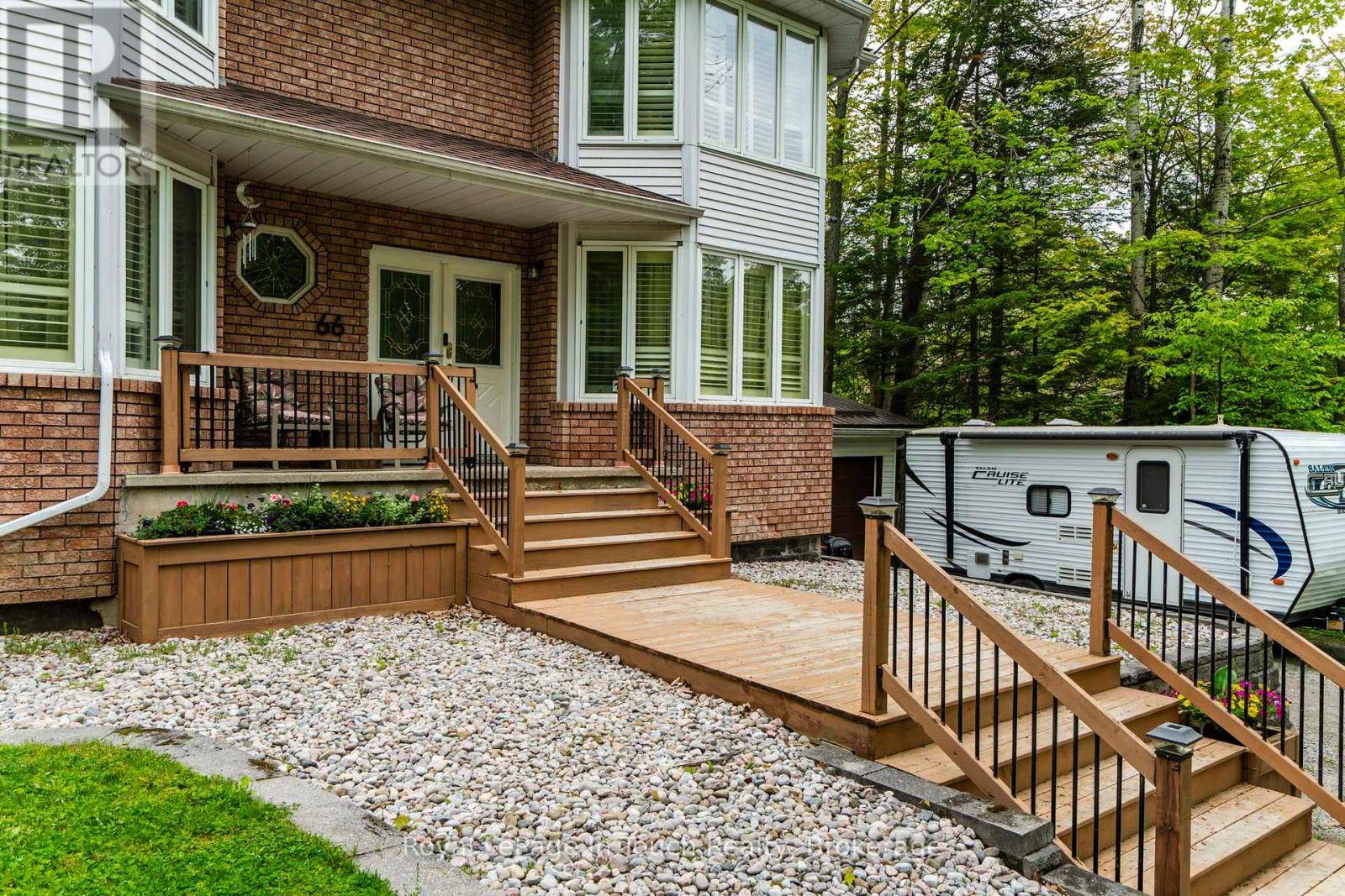 Tiny, ON L9M0G3,66 JOLIET CRESCENT