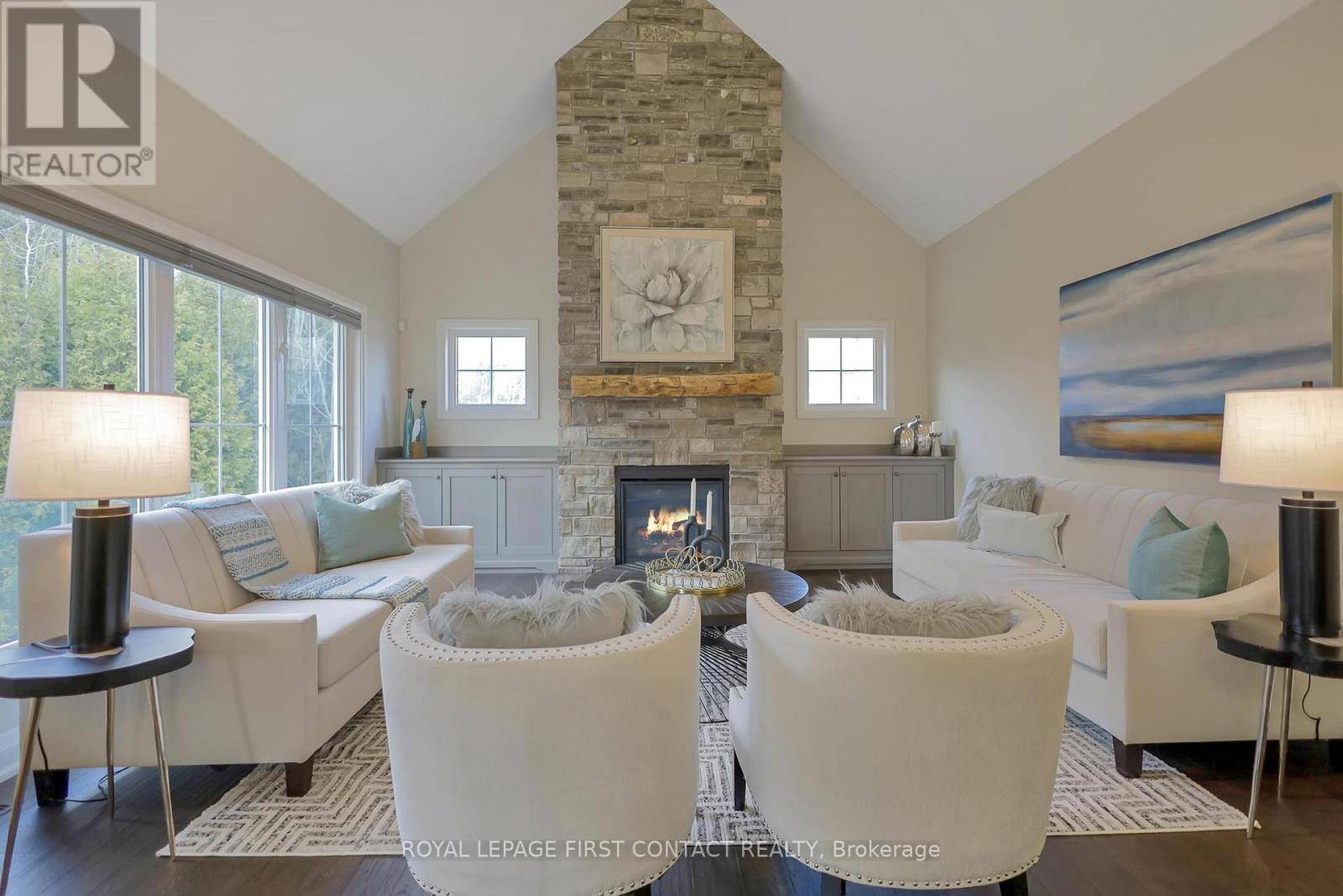 Oro-medonte, ON L0K1E0,4 CUMBERLAND COURT