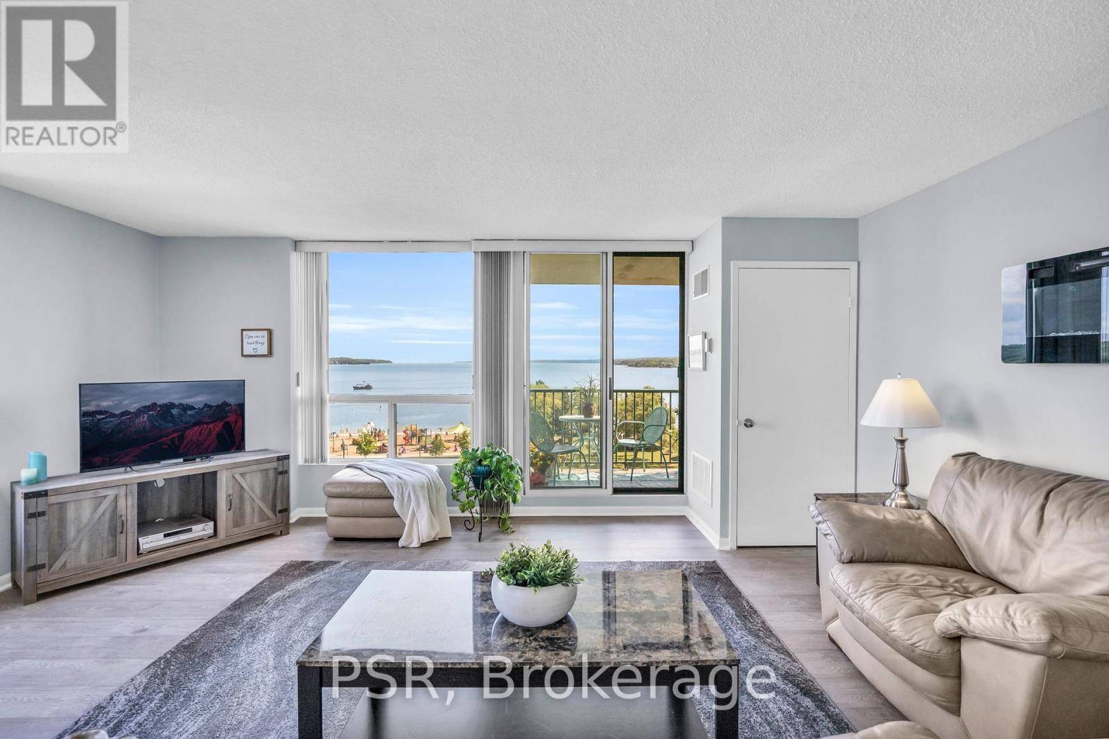 Barrie (lakeshore), ON L4N7R6,75 Ellen ST #809